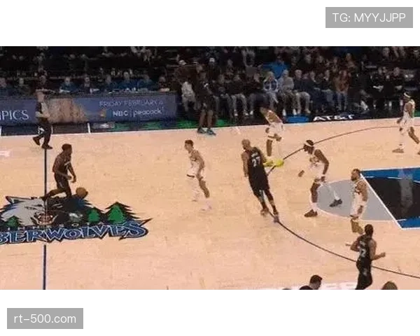 关键时刻解析：亚历山大单挑爱德华兹，后撤步中投完成准绝杀