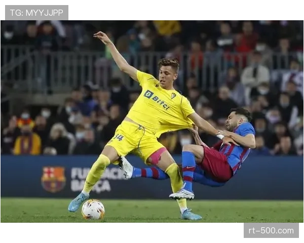 专访加的斯老将阿莱霍：“在边路，经验和节奏有时比绝对速度更重要”